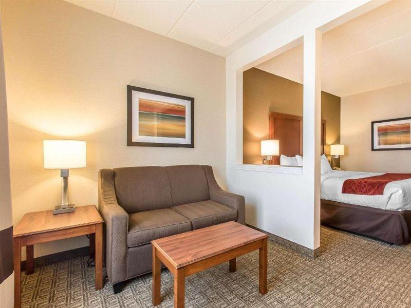Comfort Suites Richmond Eksteriør billede