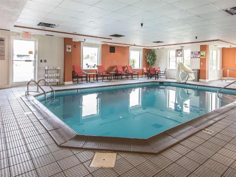 Comfort Suites Richmond Eksteriør billede