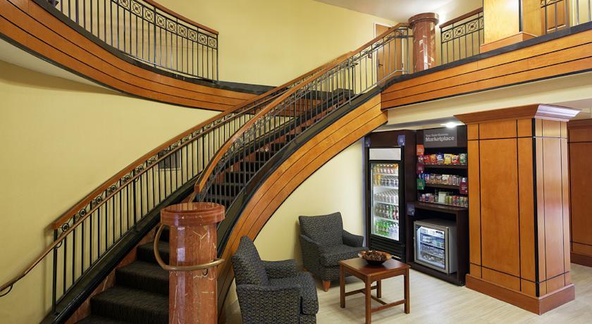 Comfort Suites Richmond Eksteriør billede