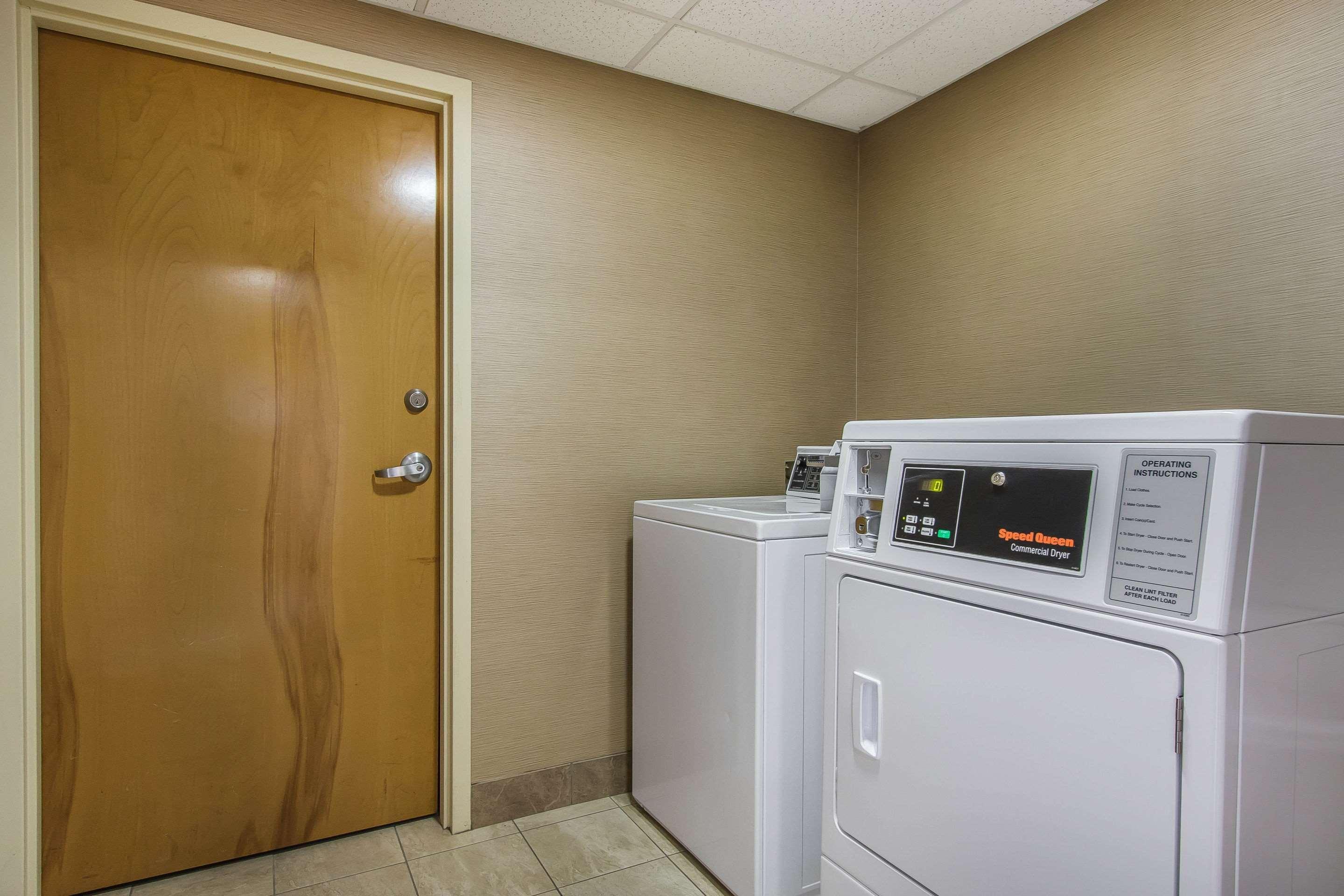 Comfort Suites Richmond Eksteriør billede