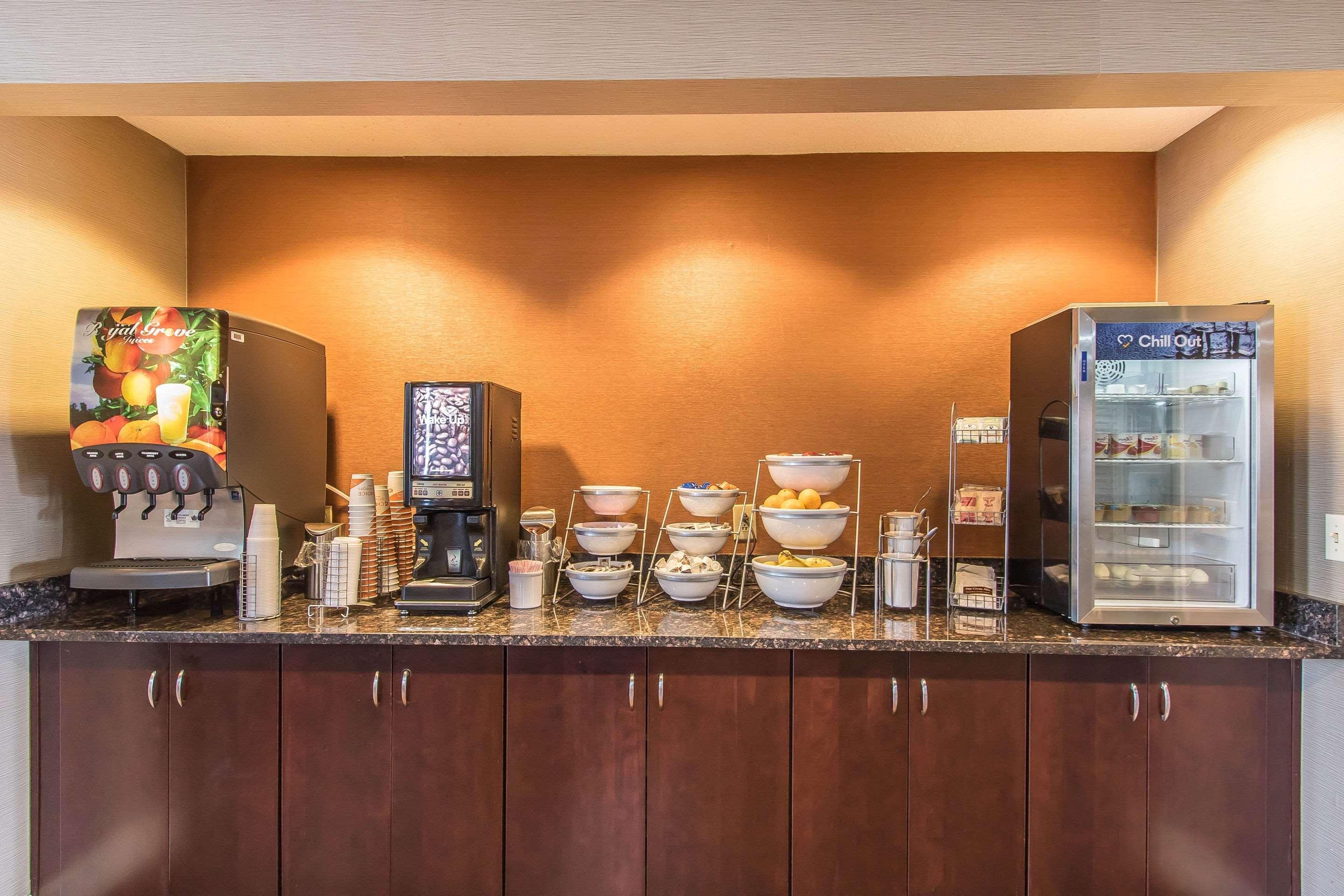Comfort Suites Richmond Eksteriør billede